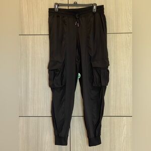 Lululemon Dance Studio Relaxed-Fit Activewear Mid-Rise Cargo Jogger Black Medium